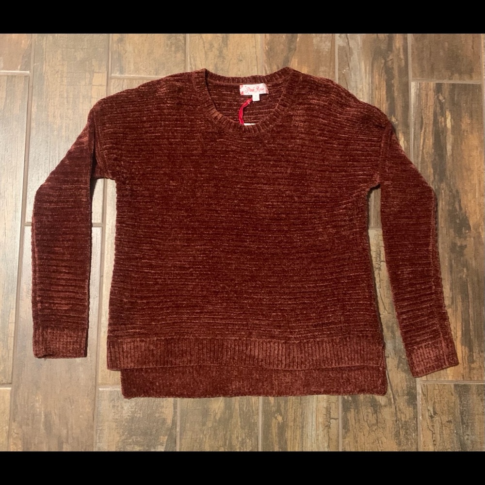 Pink Rose hi-lo Sweater Medium